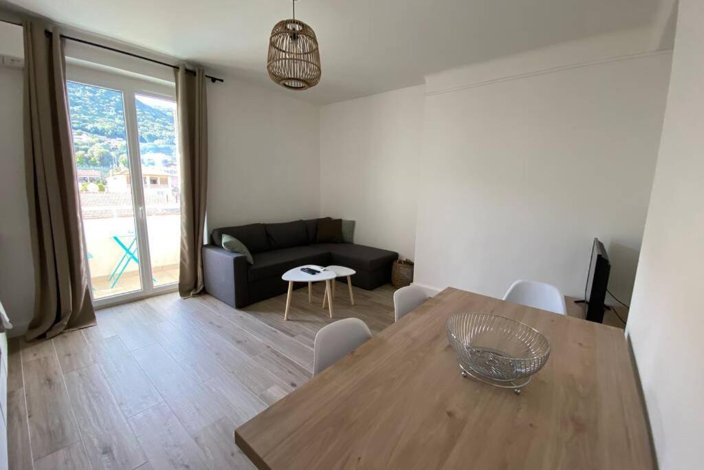 Ajaccio Magnifique T2 Neuf 40M2 Avec Balcon Au Trottel 4 Couchages Wifi Clim Parking Plage A Pieds 100M Ngoại thất bức ảnh