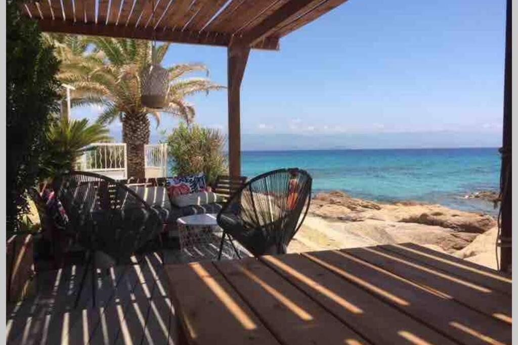 Ajaccio Magnifique T2 Neuf 40M2 Avec Balcon Au Trottel 4 Couchages Wifi Clim Parking Plage A Pieds 100M Ngoại thất bức ảnh
